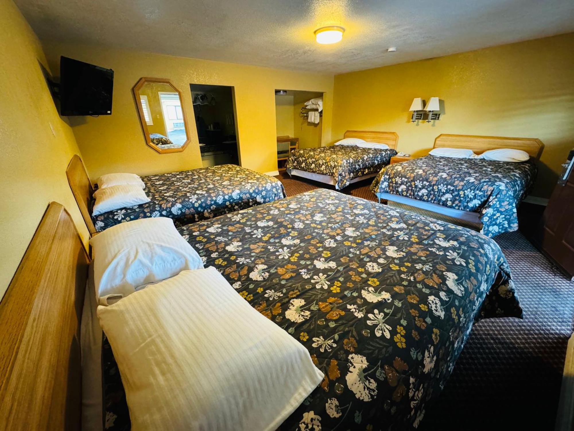 Mount Whitney Motel Lone Pine Bagian luar foto